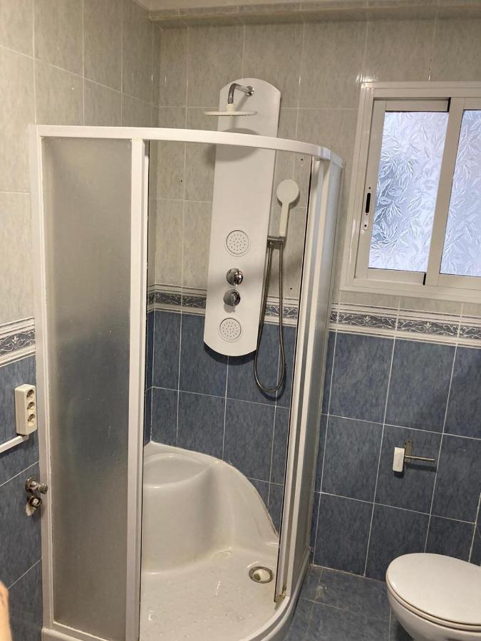 Ferienwohnung Apartamento A 100 Metros De La Playa Malvarrosa Valencia Exterior foto